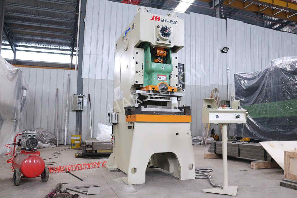 JH21-25T PNEUMATIC PUNCHING MACHINE