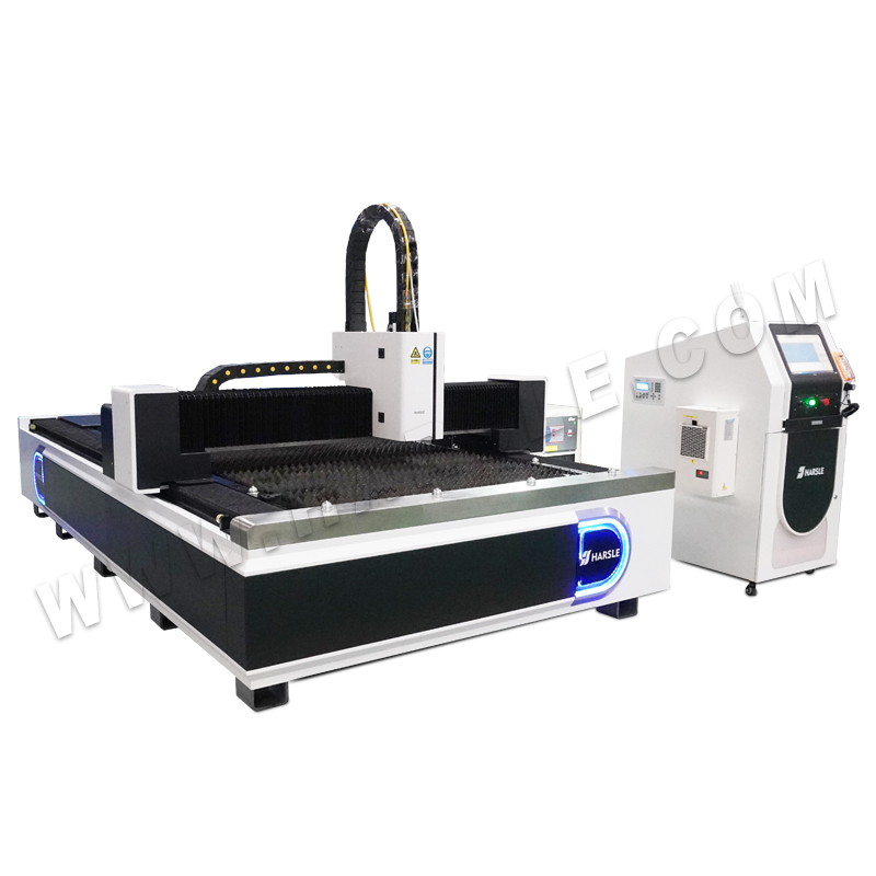 Macchina da taglio laser a fibra CNC HST-1000W-3015 con attacco per tubo