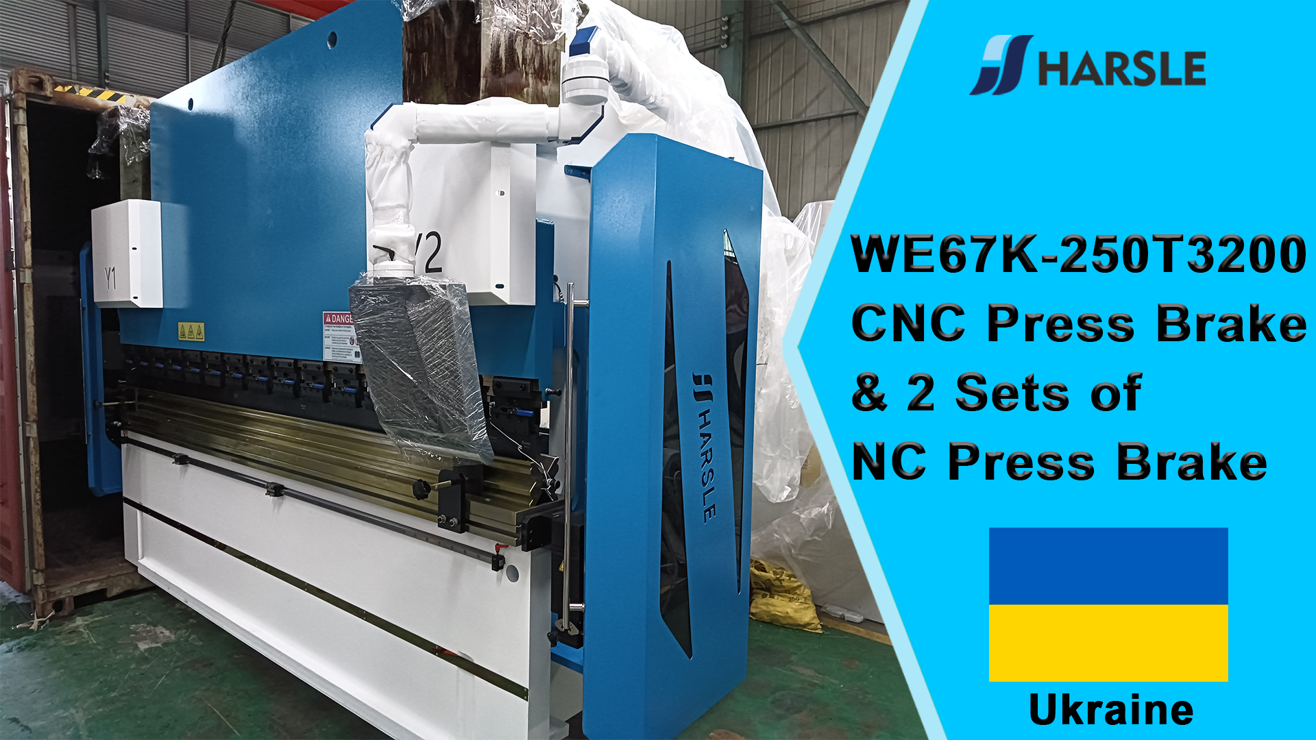 Ucraina-WE67K-250T3200 Pressa piegatrice CNC e 2 set di presse piegatrici NC