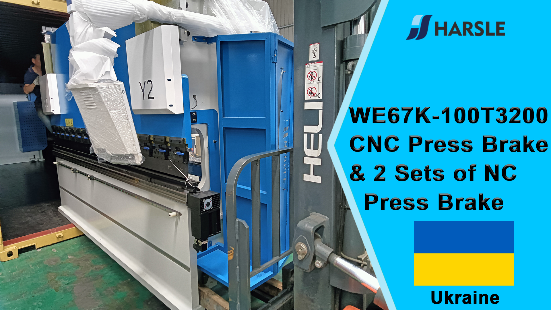 Ucraina-WE67K-100T3200 Pressa piegatrice CNC e 2 set di presse piegatrici NC